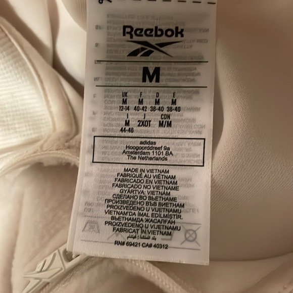 Reebok vintage style quater zip - Picture 2 of 2